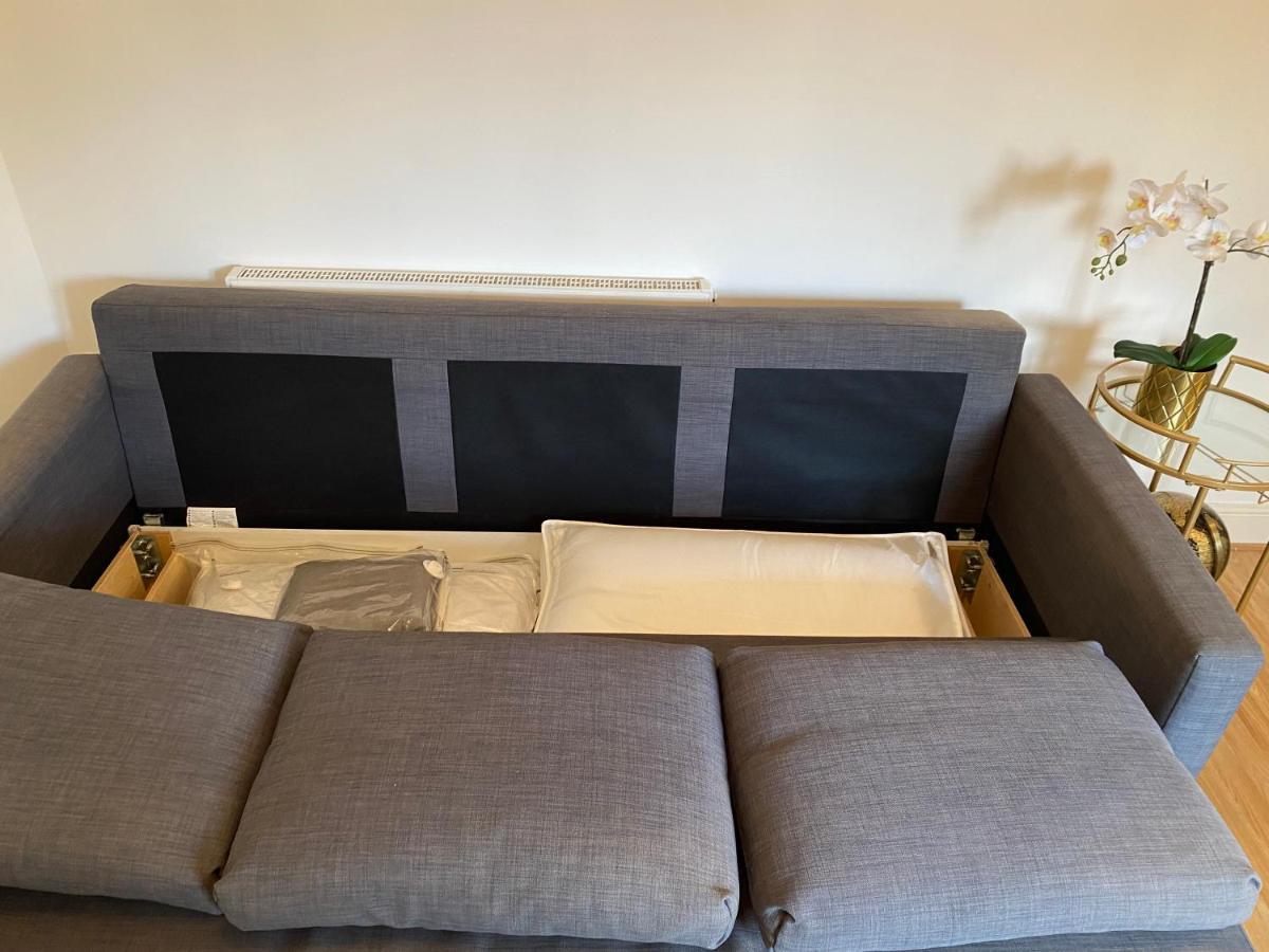 הוילה לונדון Private House With Free Park For Group Near Wembley Station מראה חיצוני תמונה